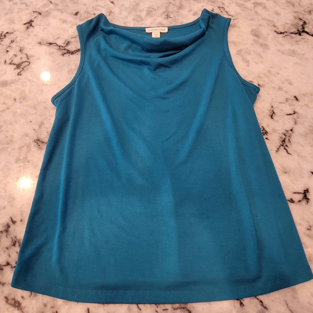 Chic Teal Sleeveless Tank Top